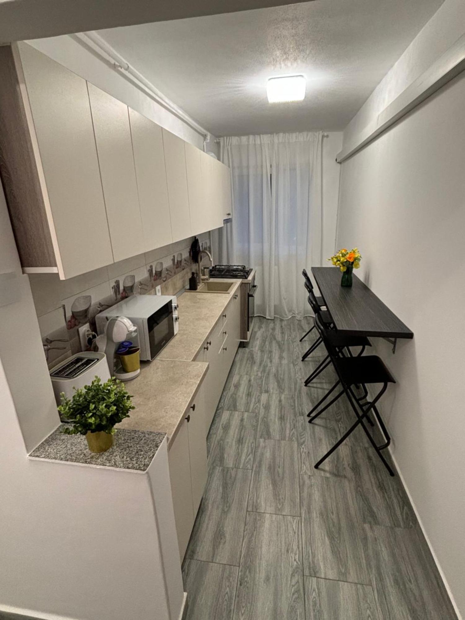 Apartament 2 Cam Cetate Alba Iulia Exterior photo